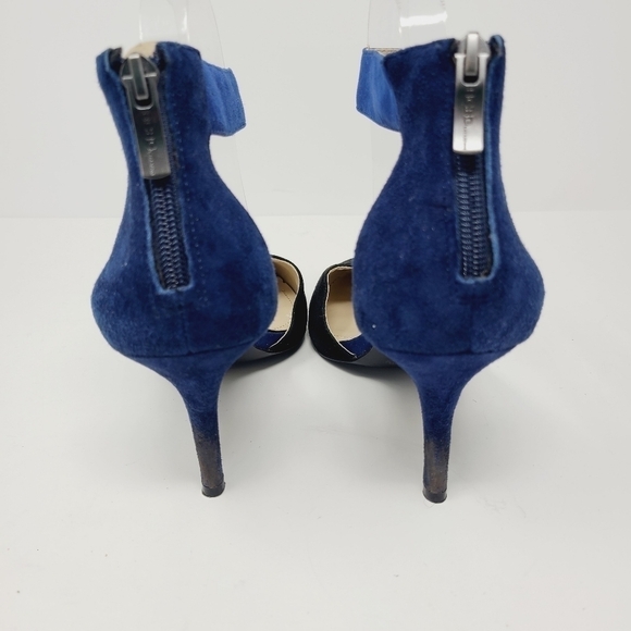 BCBG | Women's Malabo Blue Colorblock Suede Heels (Size 8.5) - Picture 14 of 14